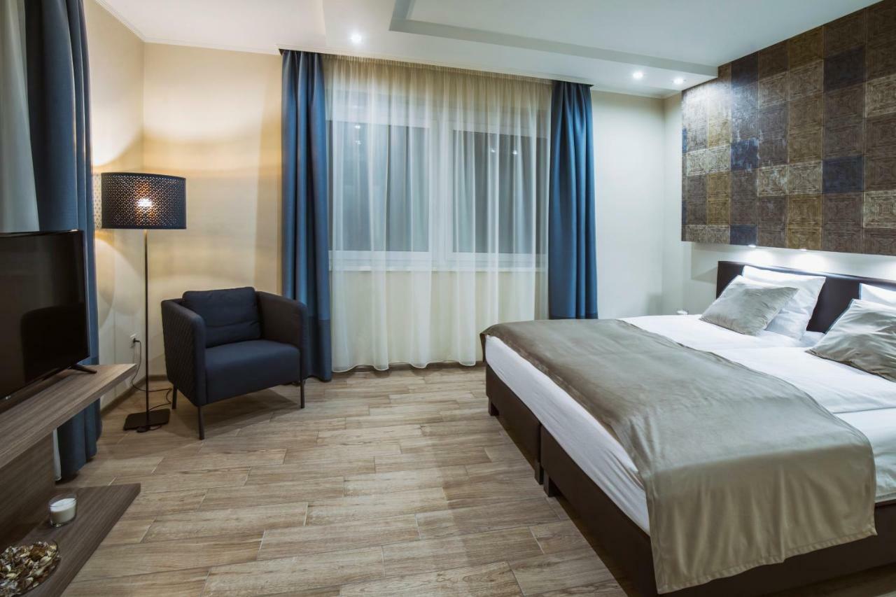 Premium Apartman Makó Exterior foto